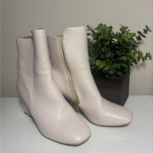 IDIFU White Ada Fashion Square Toe Block Heel Ankle Boots Women's Size 6.5